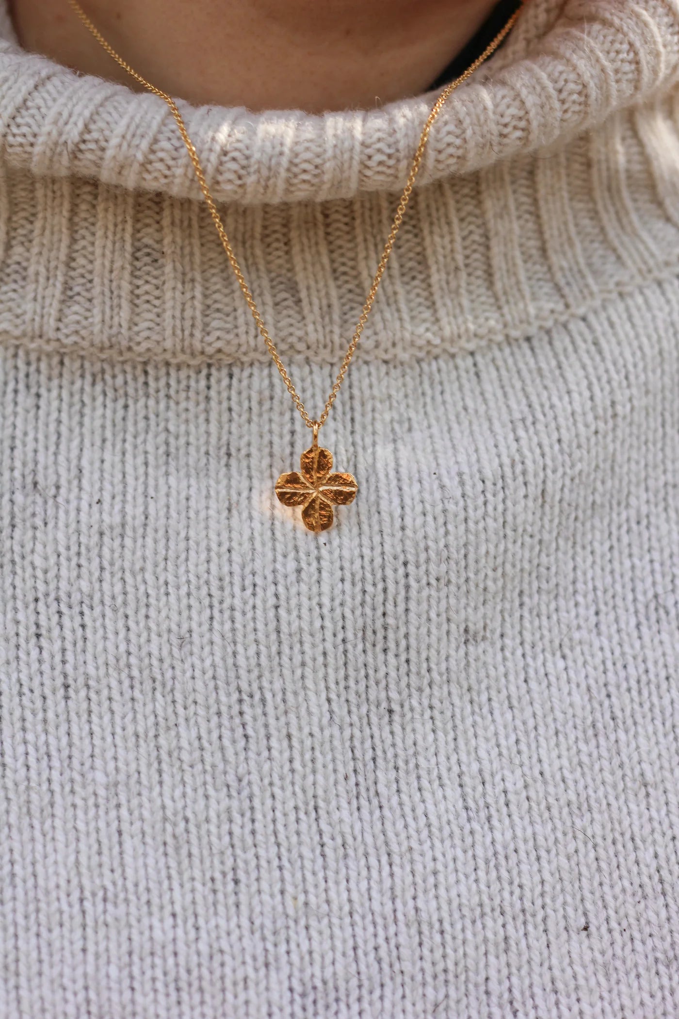 Kløver halssmykke stor