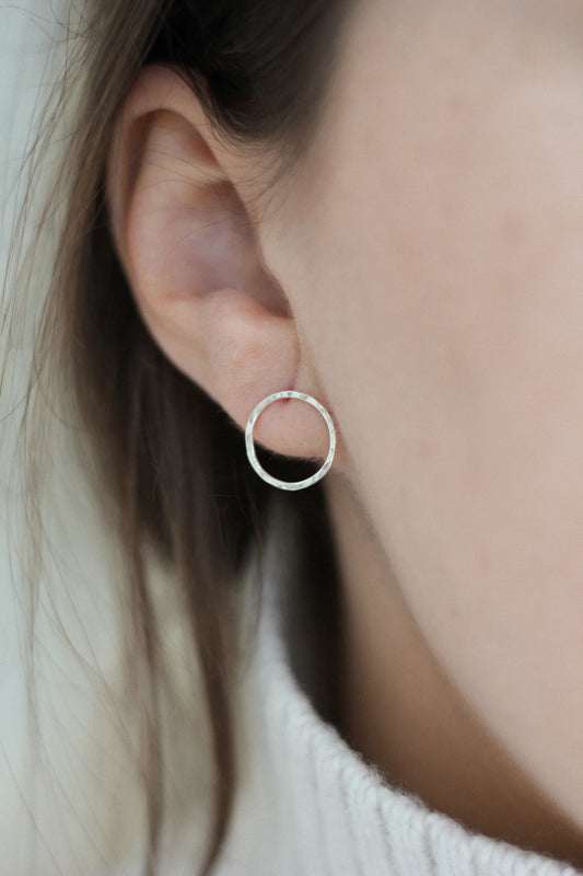 Kvist øredobber store